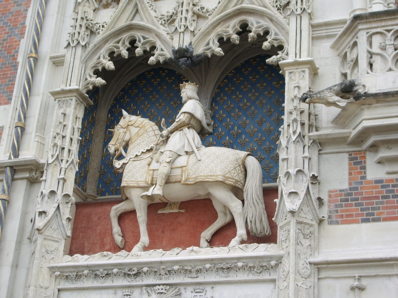 Fonds d'cran Constructions et architecture Chteaux - Palais Blois