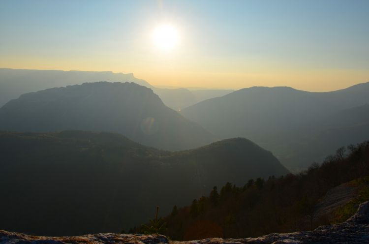 Fonds d'cran Nature Montagnes coucher de soleil sur l'isère