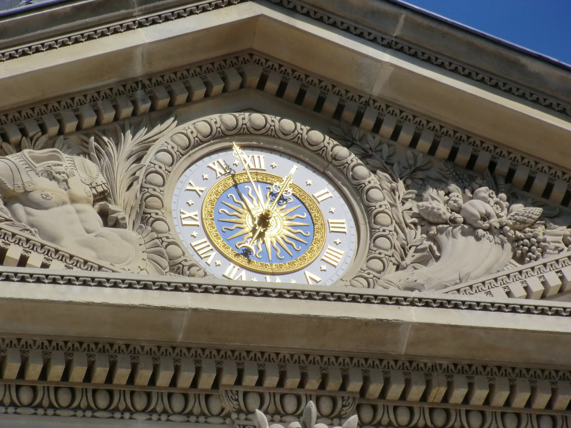 Wallpapers Constructions and architecture Castles - Palace Les Jardins et le parc du Chteau de Chantilly