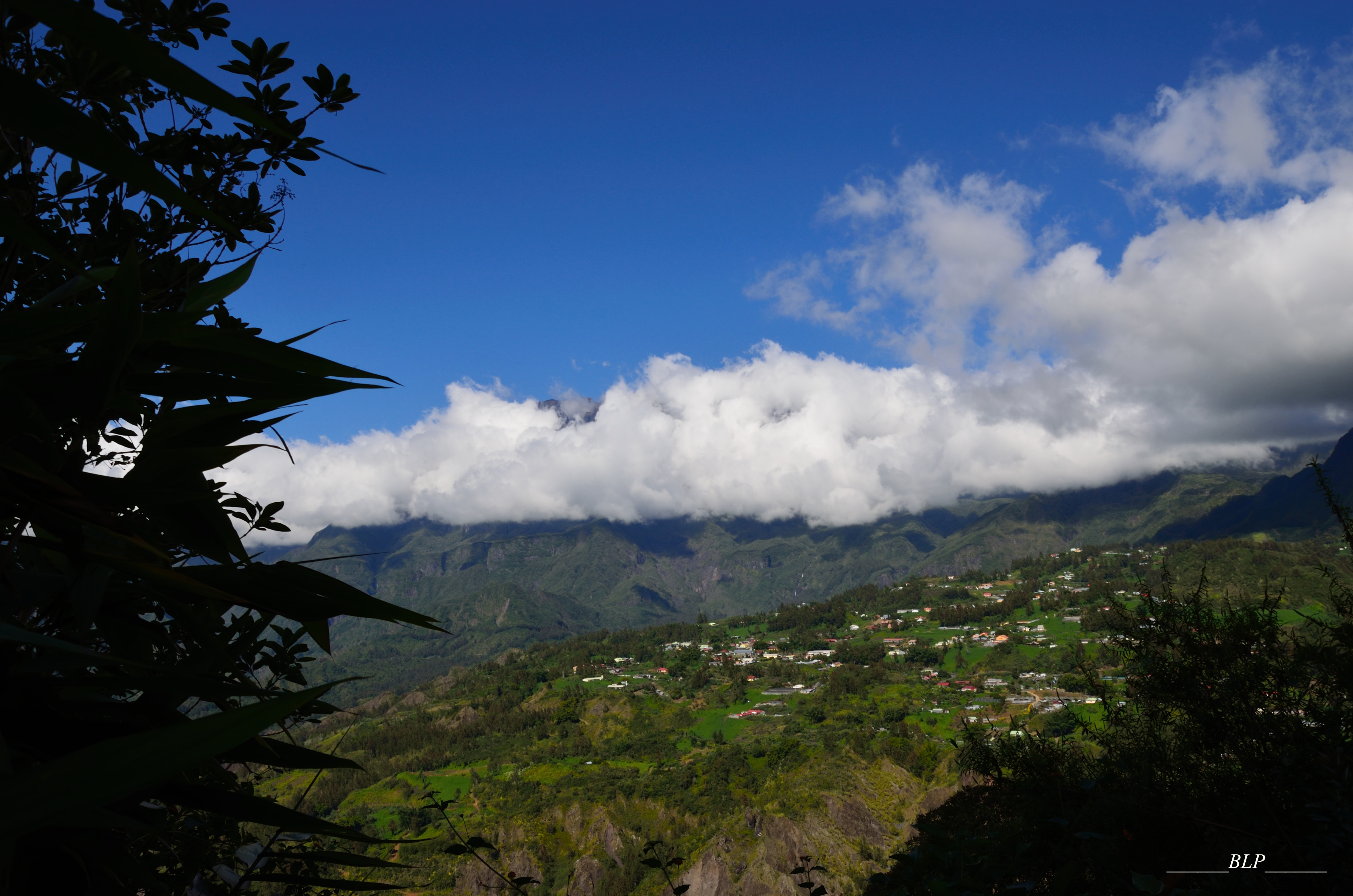 Wallpapers Nature Landscapes Village de Grand-Ilet  -  Salazie