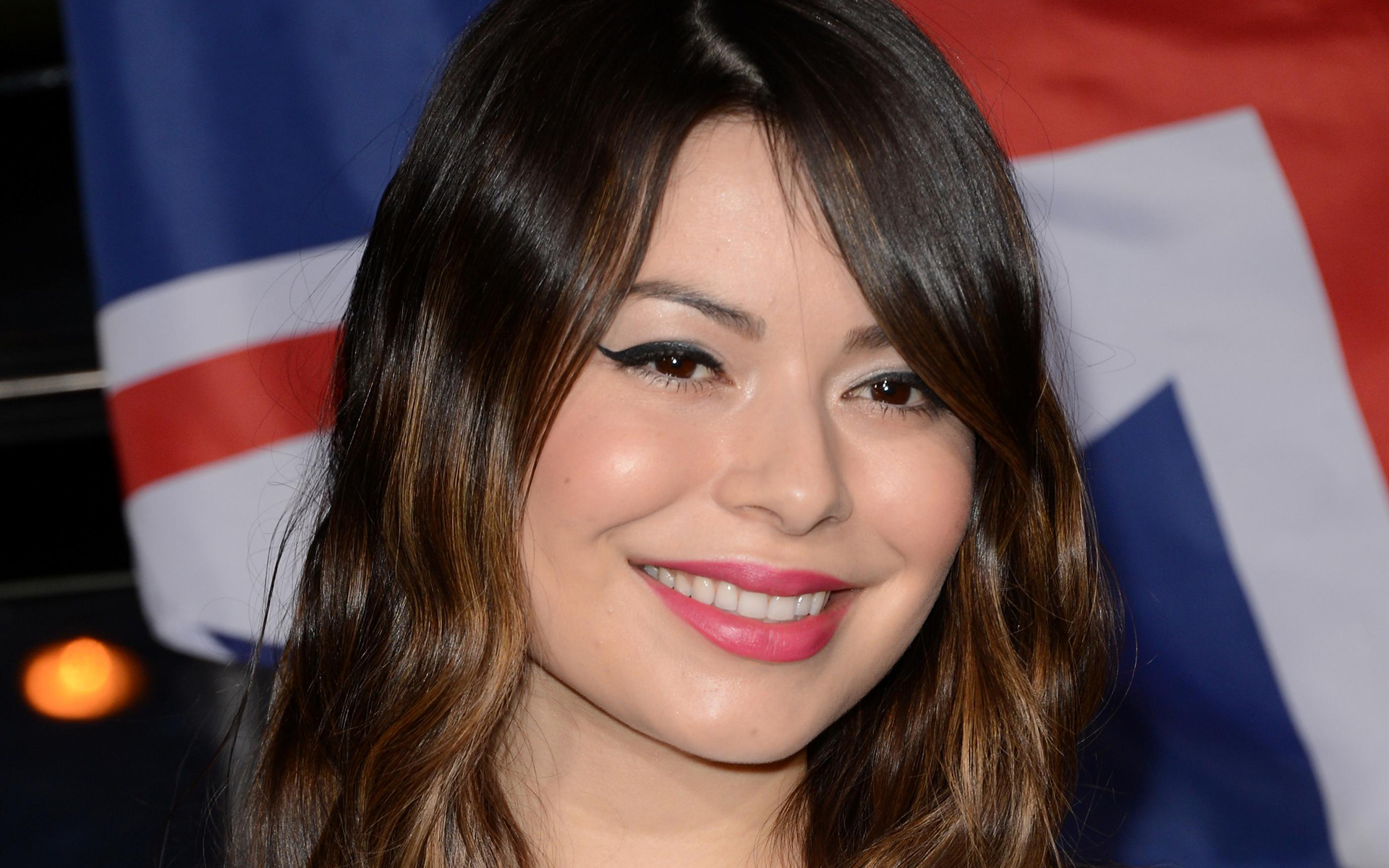 Wallpapers Celebrities Women Miranda Cosgrove 