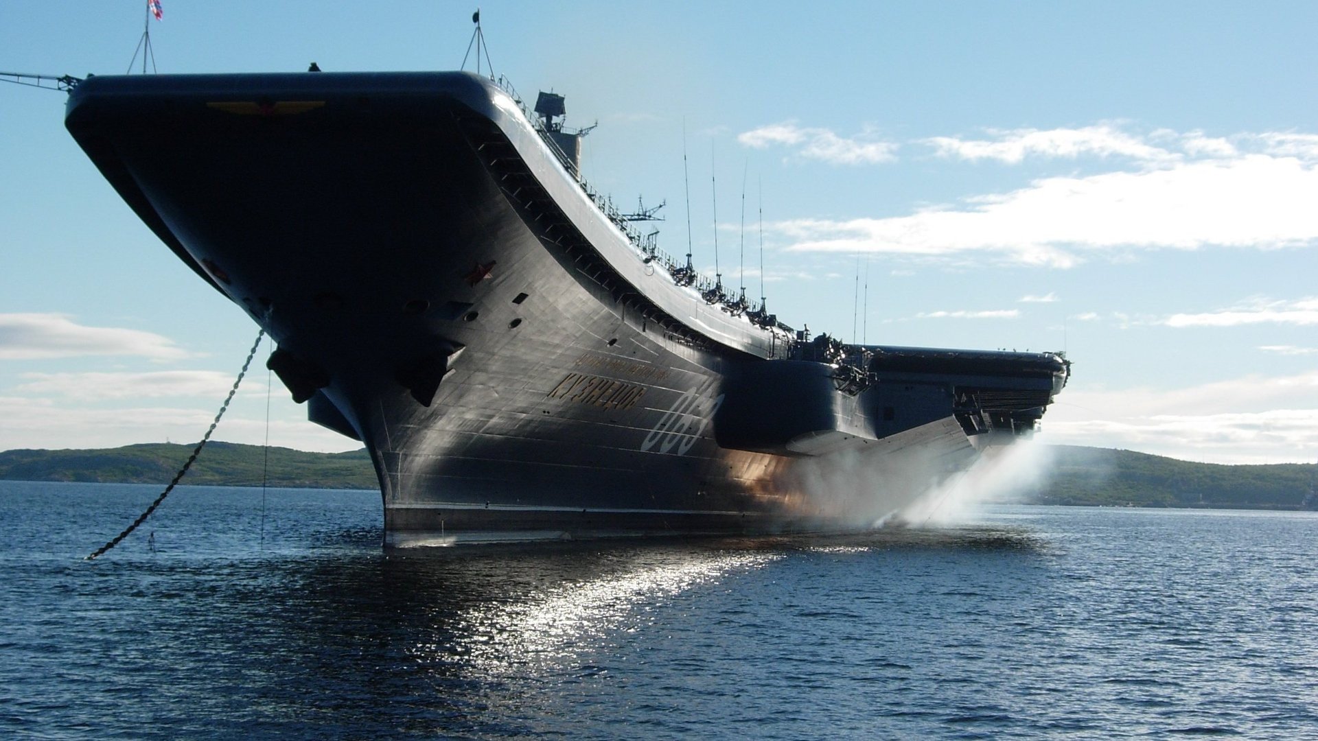 Fonds d'cran Bateaux Btiments de Guerre 