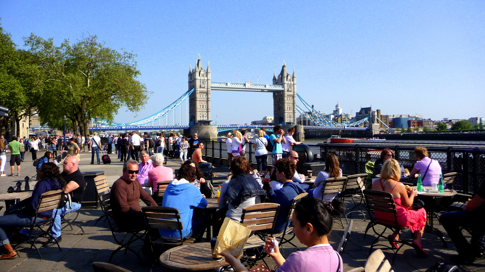 Wallpapers Trips : Europ Great Britain > London LONDRES TOWER BRIDGE 2011