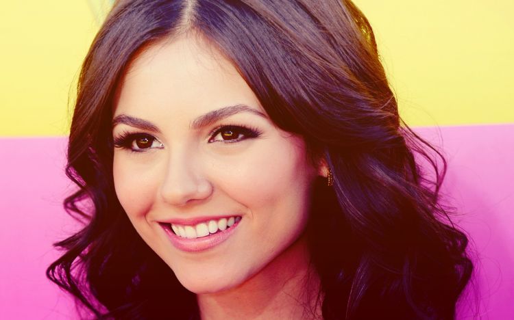 Wallpapers Celebrities Women Victoria Justice  Wallpaper N345055