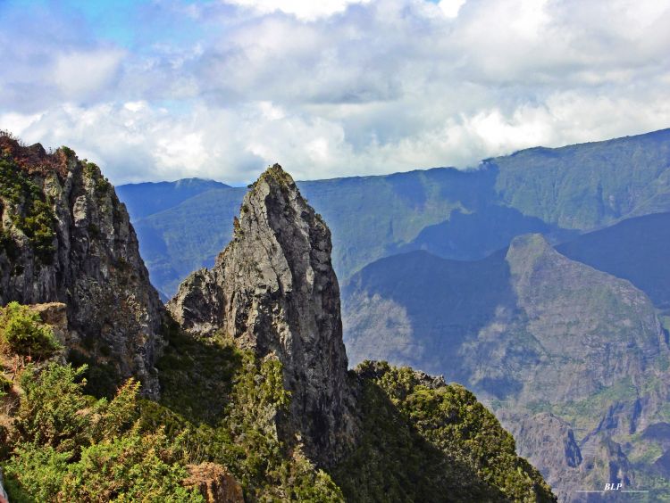 Fonds d'cran Nature Montagnes Le Maïdo