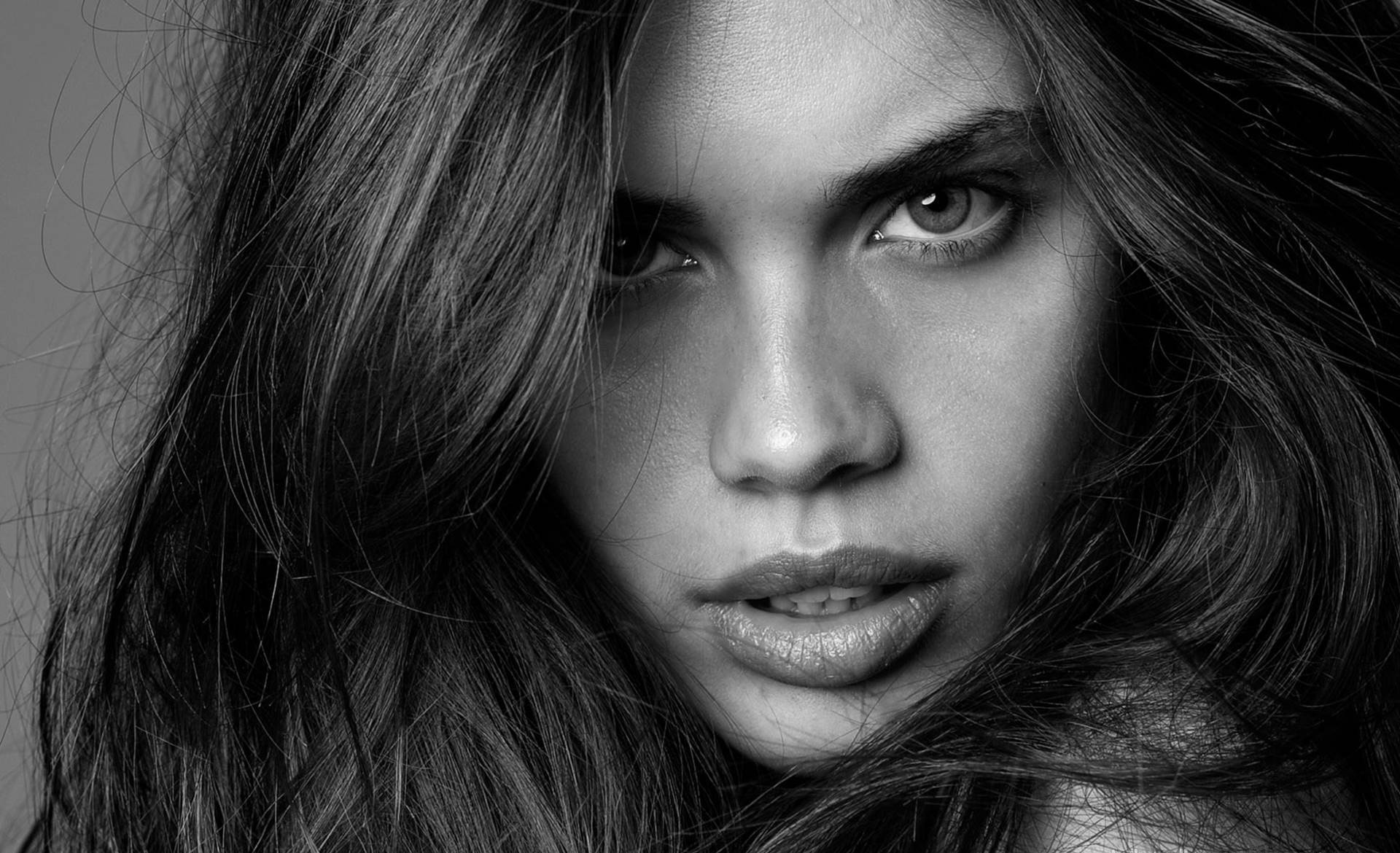 Fonds d'cran Clbrits Femme Sara Sampaio 