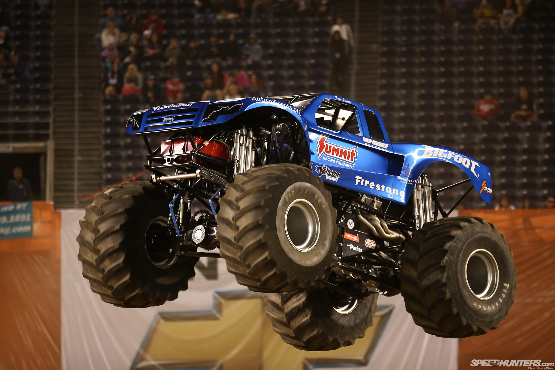 Wallpapers Cars Miscellaneous monster truck 