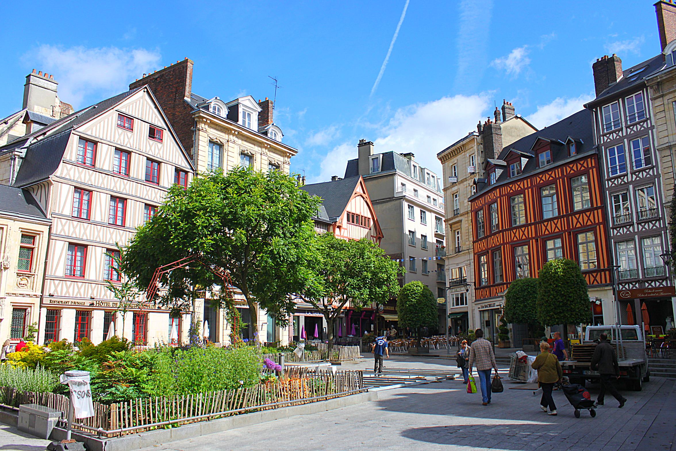 Fonds d'cran Voyages : Europe France > Normandie rouen et l'armada 2013