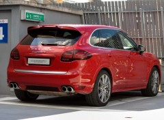  Voitures Porsche Cayenne GTS