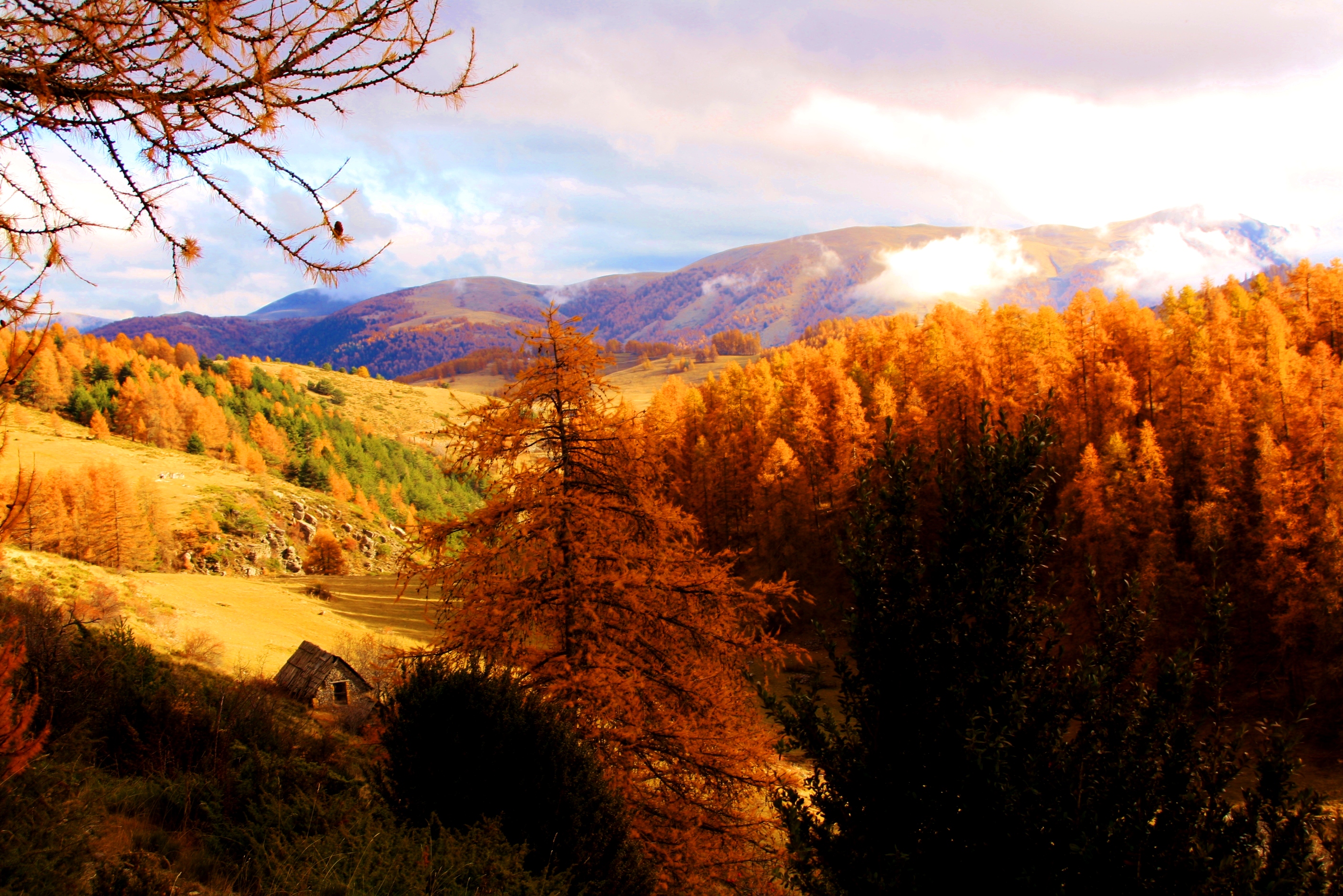 Fonds d'cran Nature Montagnes PAYSAGE PROVENCE