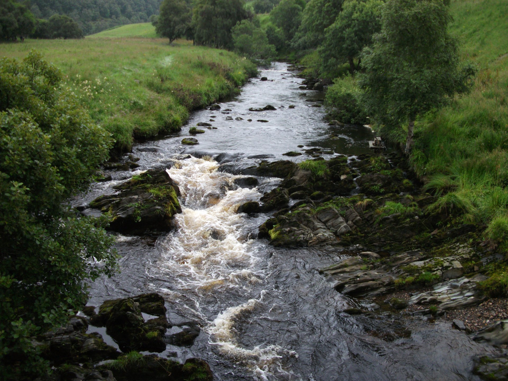 Fonds d'cran Nature Fleuves - Rivires - Torrents rivière d'Ecosse