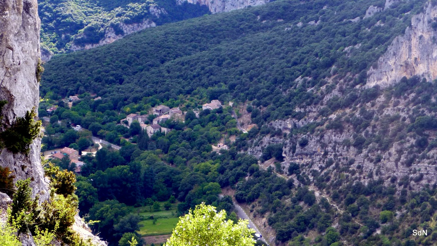 Fonds d'cran Nature Gorges GORGES DE L ARDECHE