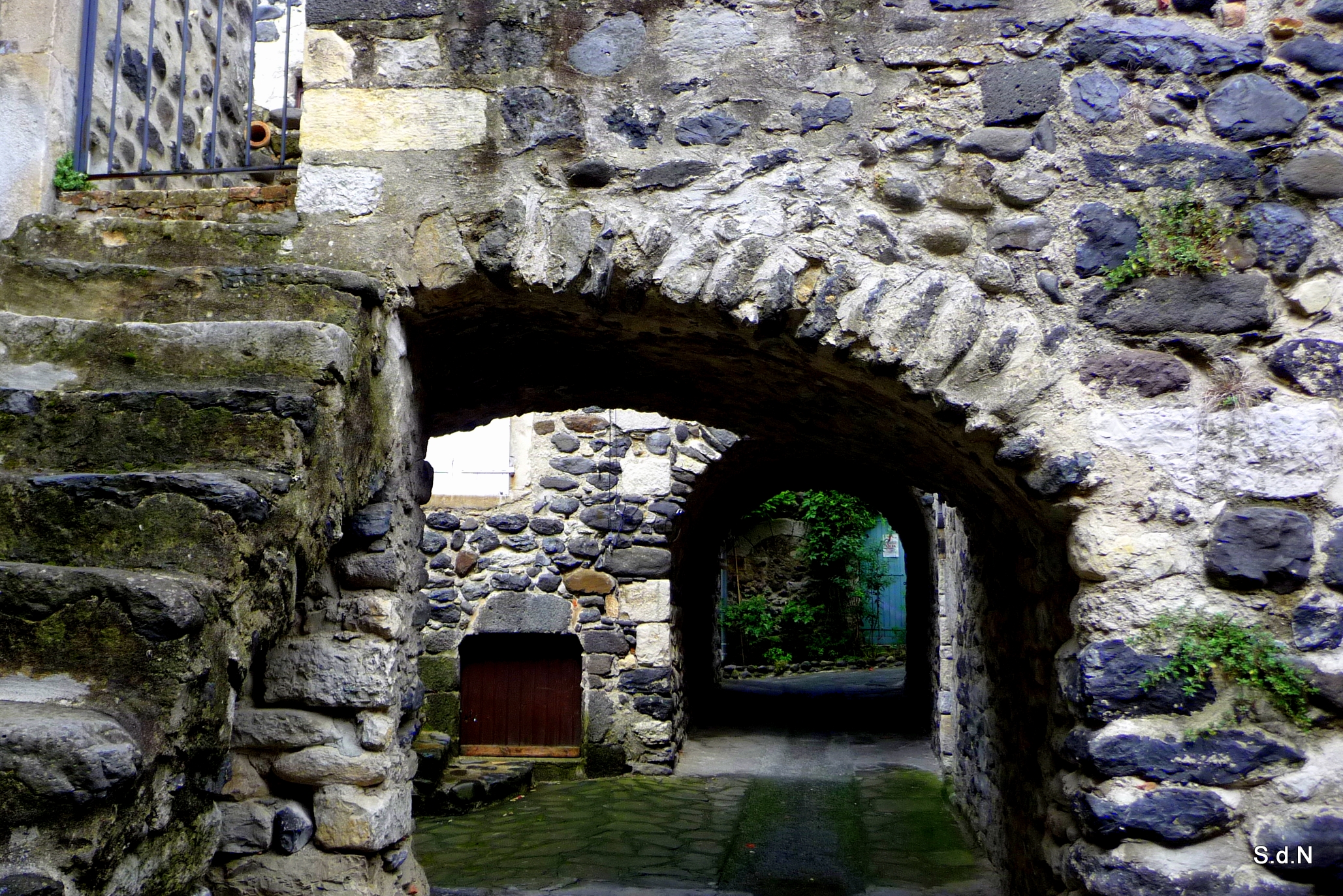 Fonds d'cran Constructions et architecture Maisons ARDECHE