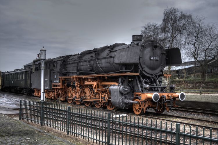 Fonds d'cran Transports divers Trains Old Steam train at VSM Depot the Netherlands