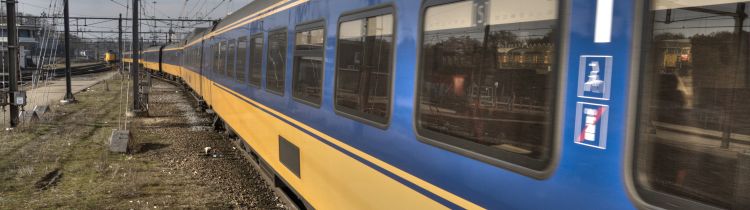 Fonds d'cran Transports divers Trains Train at Amersfoort trainstation (the Netherlands)