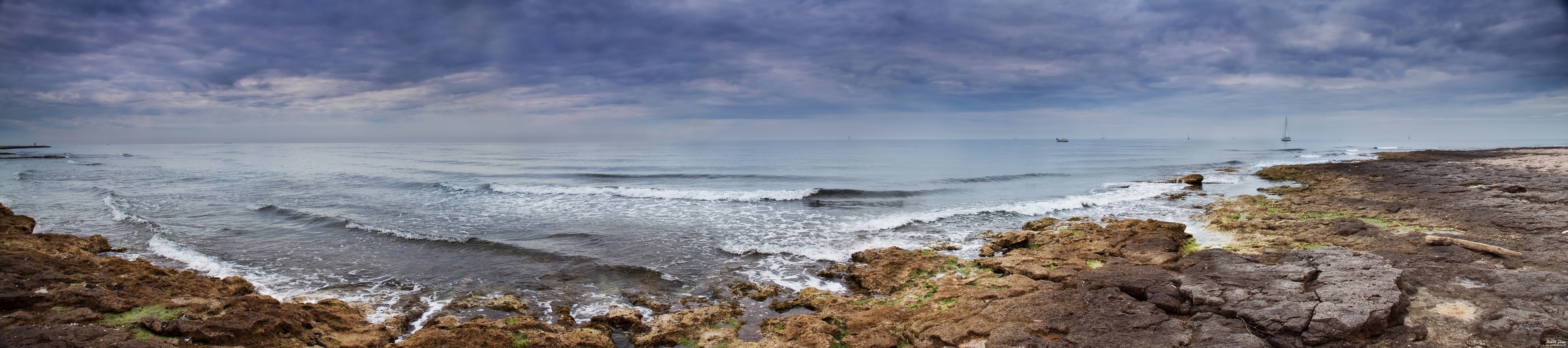 Fonds d'cran Nature Mers - Ocans - Plages Passage des flots