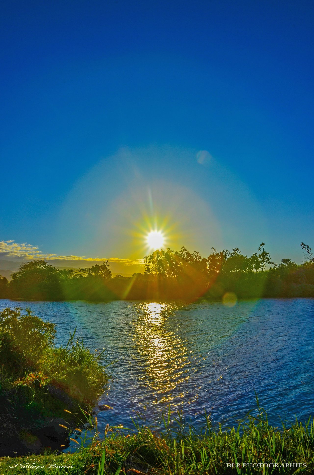 Wallpapers Nature Sunsets and sunrises Soleil couchant sur la rivière - St-Benoît