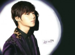  Music SHINee - TaeMin