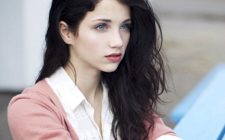 Wallpapers Celebrities Women Emily Rudd Wallpaper N351580