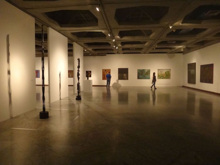 Fonds d'cran Constructions et architecture Muses - Expositions Musée des Beaux Arts de Caracas