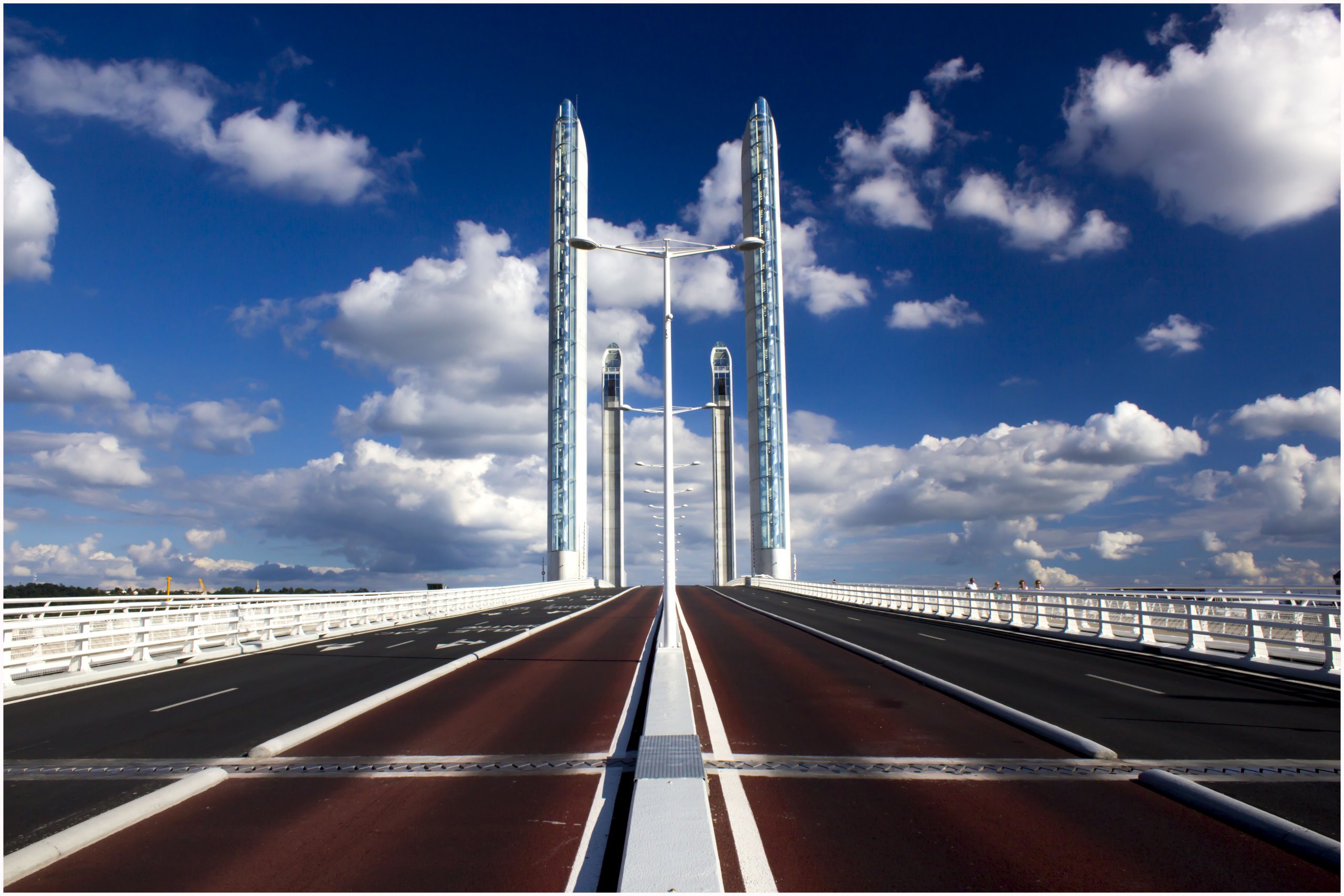 Fonds d'cran Constructions et architecture Ports - Quais pont jacques chaban delmas 