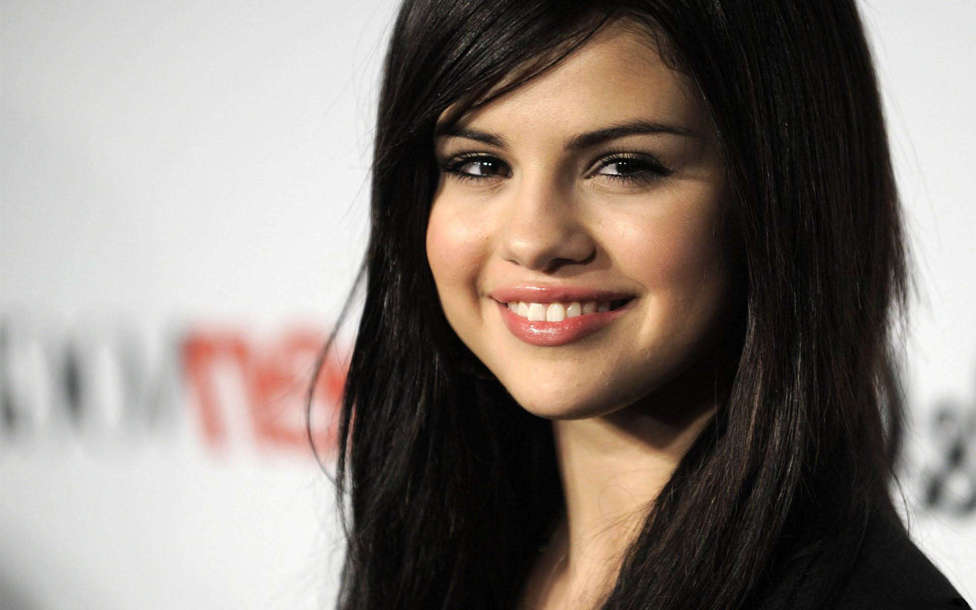 Fonds d'cran Clbrits Femme Selena Gomez 