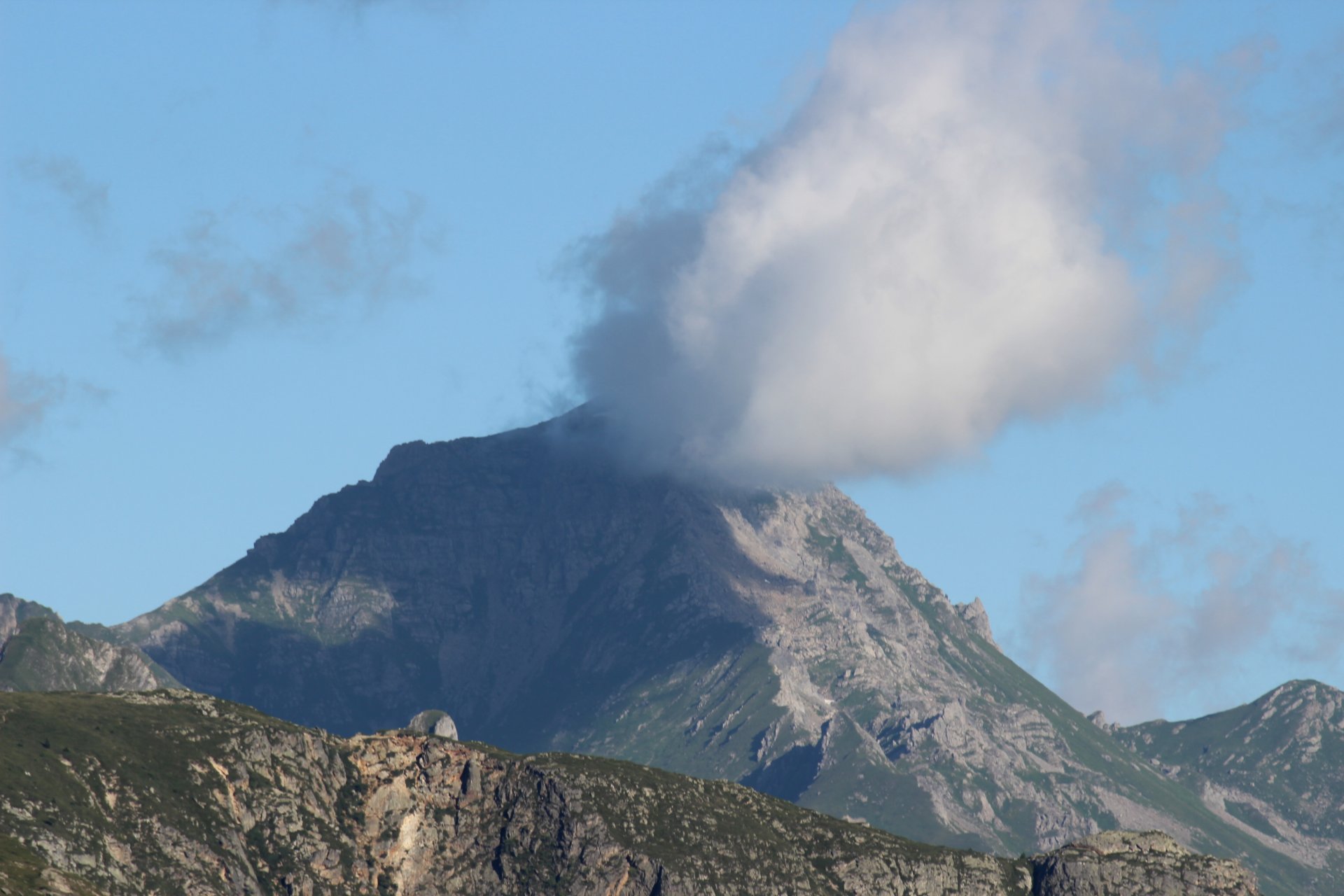 Fonds d'cran Nature Montagnes Montagne 