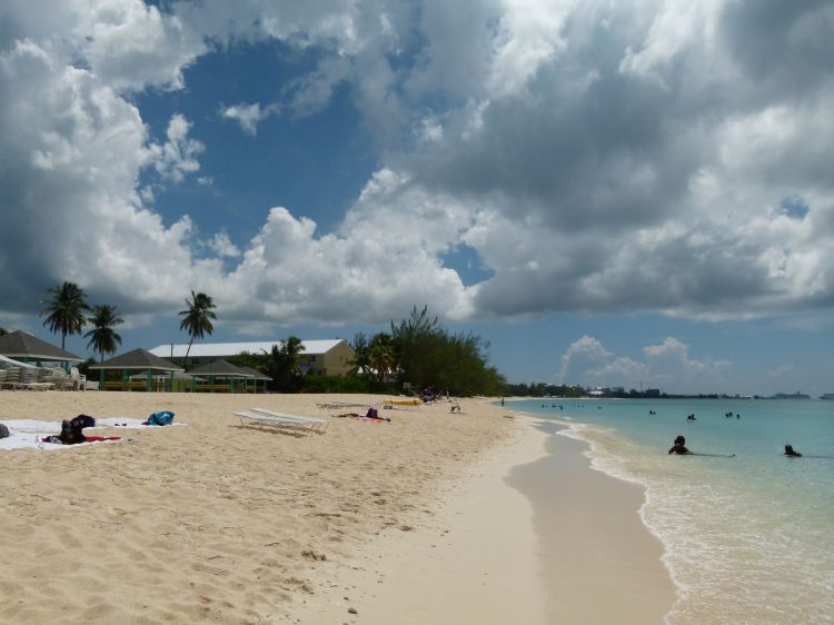 Fonds d'cran Nature Mers - Ocans - Plages Plage Iles Caïmans