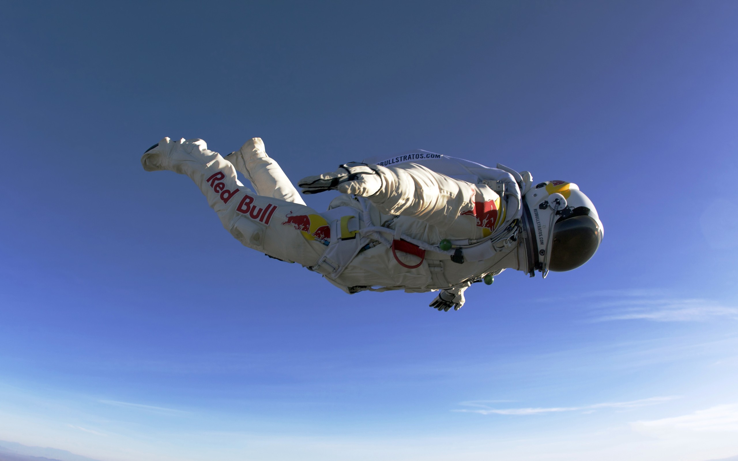 Fonds d'cran Sports - Loisirs Parachutisme Felix Baumgartner