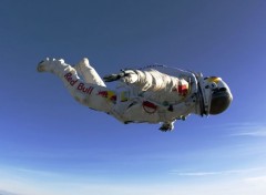  Sports - Loisirs Felix Baumgartner