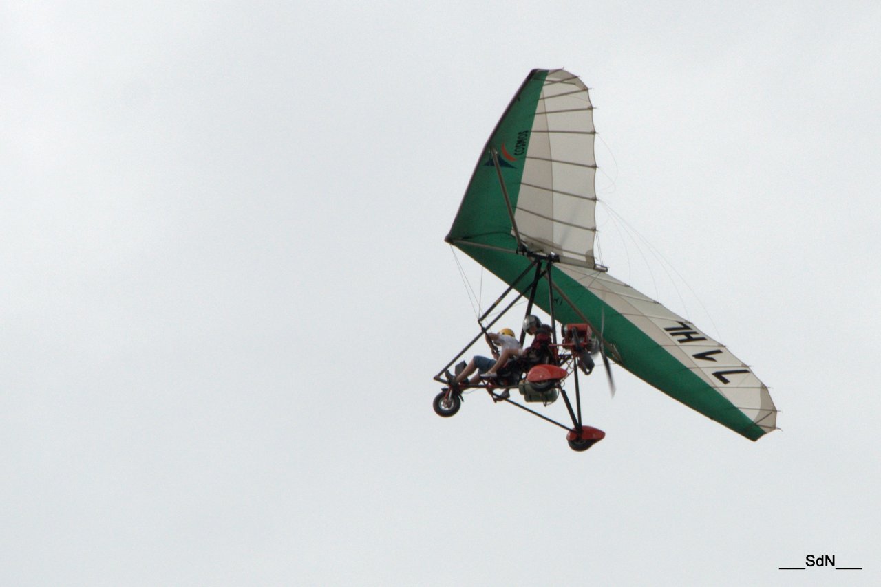 Wallpapers Planes ULM LA CLAYETTE- SUD BOURGOGNE 