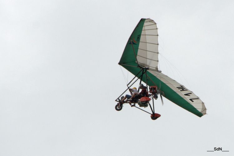 Fonds d'cran Avions ULM LA CLAYETTE- SUD BOURGOGNE 