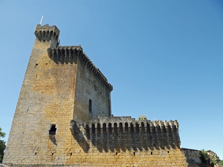 Fonds d'cran Constructions et architecture Chteaux - Palais château de commarque (24)