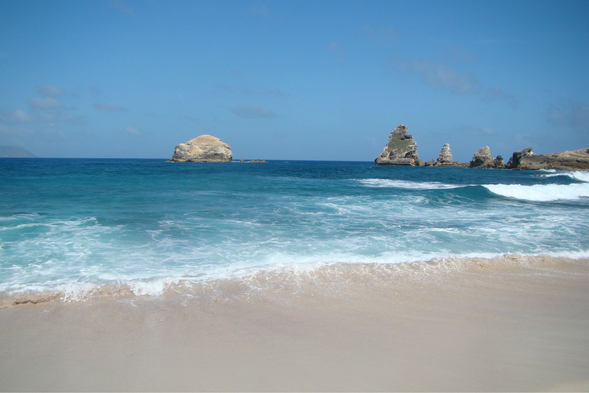 Fonds d'cran Nature Iles Paradisiaques La pointe des château