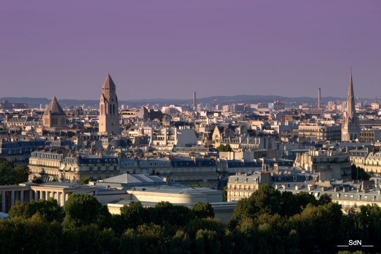 Fonds d'cran Constructions et architecture Villes - Villages PALAIS DE TOKYO  EGLISE SAINT PIERRE  DE CHAILLOT CATHEDRALE AMERICAINE-PARIS