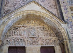  Constructions and architecture Fronton de l'église de Conques, Aveyron