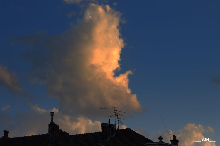 Fonds d'cran Nature Ciel - Nuages "LES CIELS" CROIX