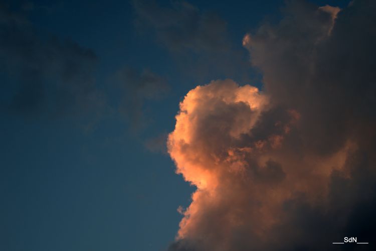 Fonds d'cran Nature Ciel - Nuages "LES CIELS" CROIX