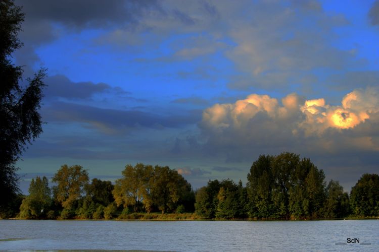 Fonds d'cran Nature Lacs - Etangs LES BORDS DU LAC