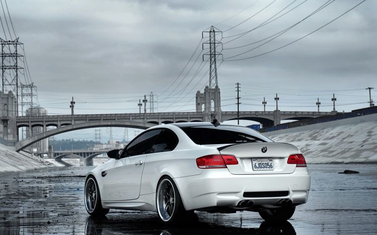 Fonds d'cran Voitures BMW Wallpaper N360435