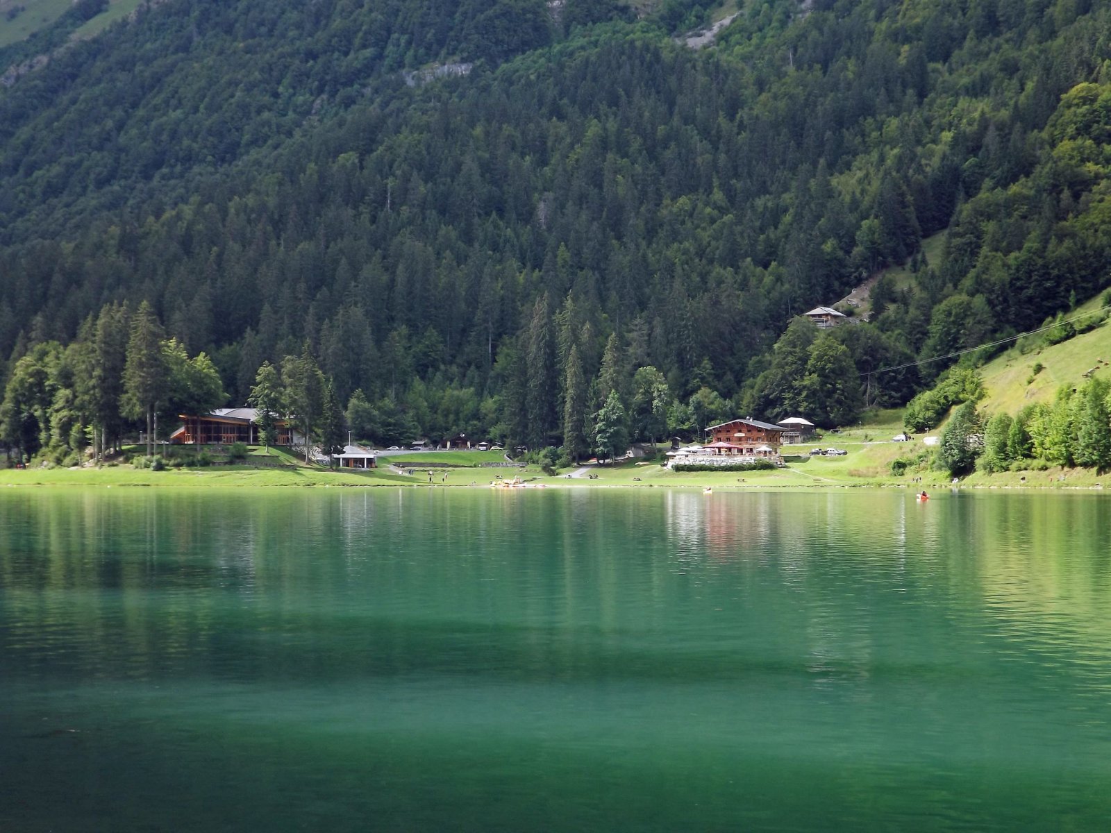 Fonds d'cran Nature Lacs - Etangs lac de montriond 