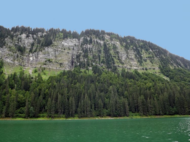 Fonds d'cran Nature Lacs - Etangs lac de montriond 