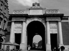  Constructions et architecture MEMORIAL-YPRES 