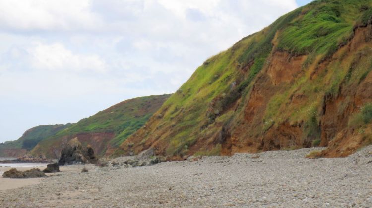 Fonds d'cran Nature Falaises plage des valles