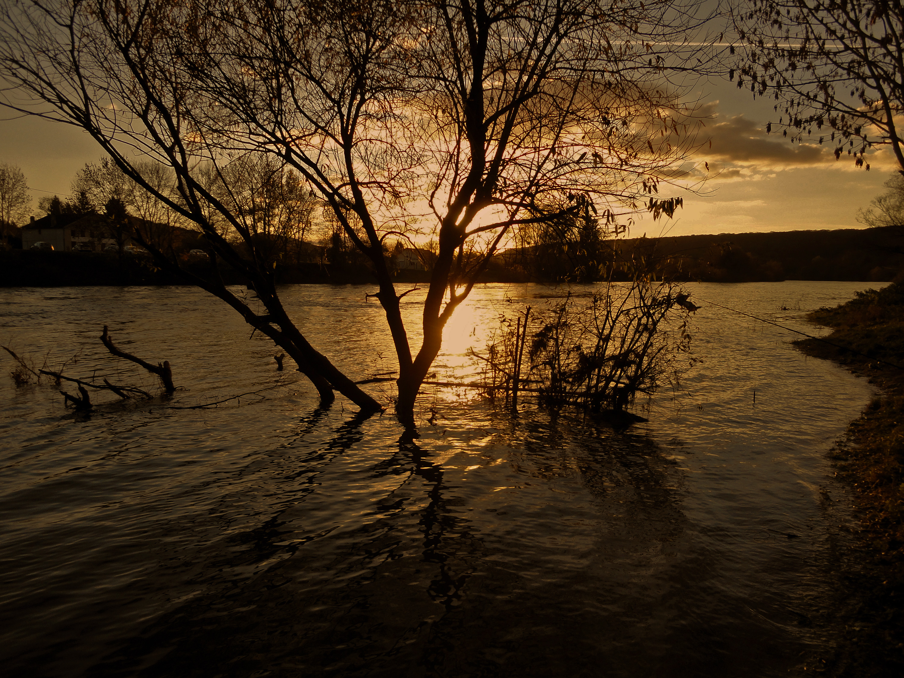 Fonds d'cran Nature Couchers et levers de Soleil 