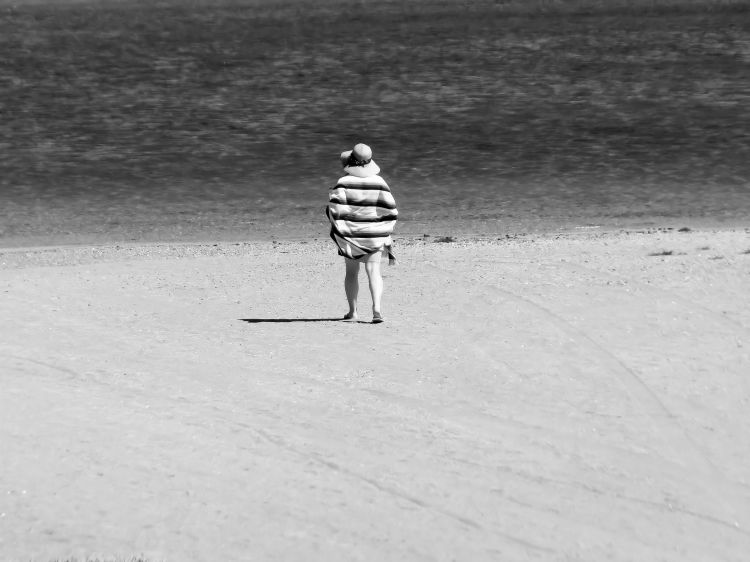 Fonds d'cran Hommes - Evnements Femmes - Fminit Promenade au soleil.