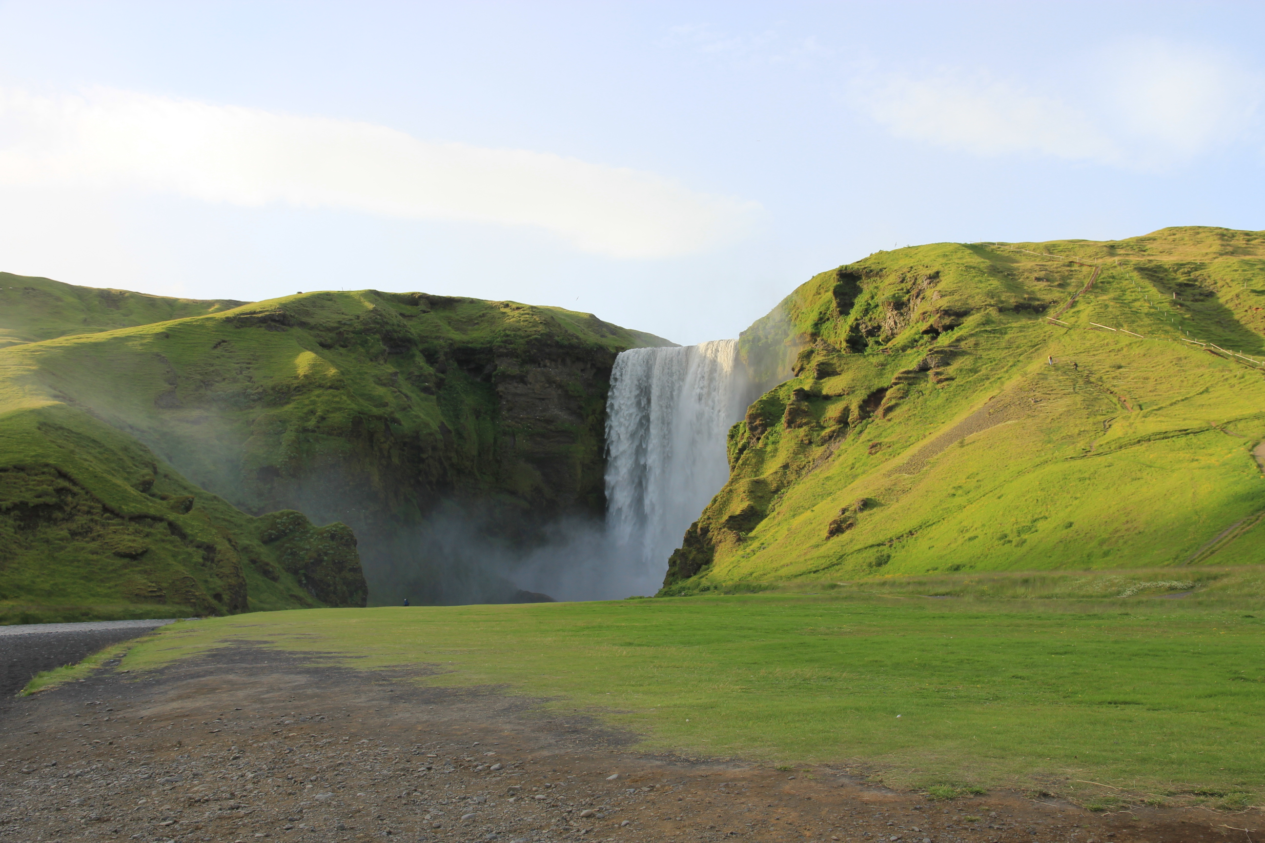 Fonds d'cran Nature Cascades - Chutes Islande 100% nature