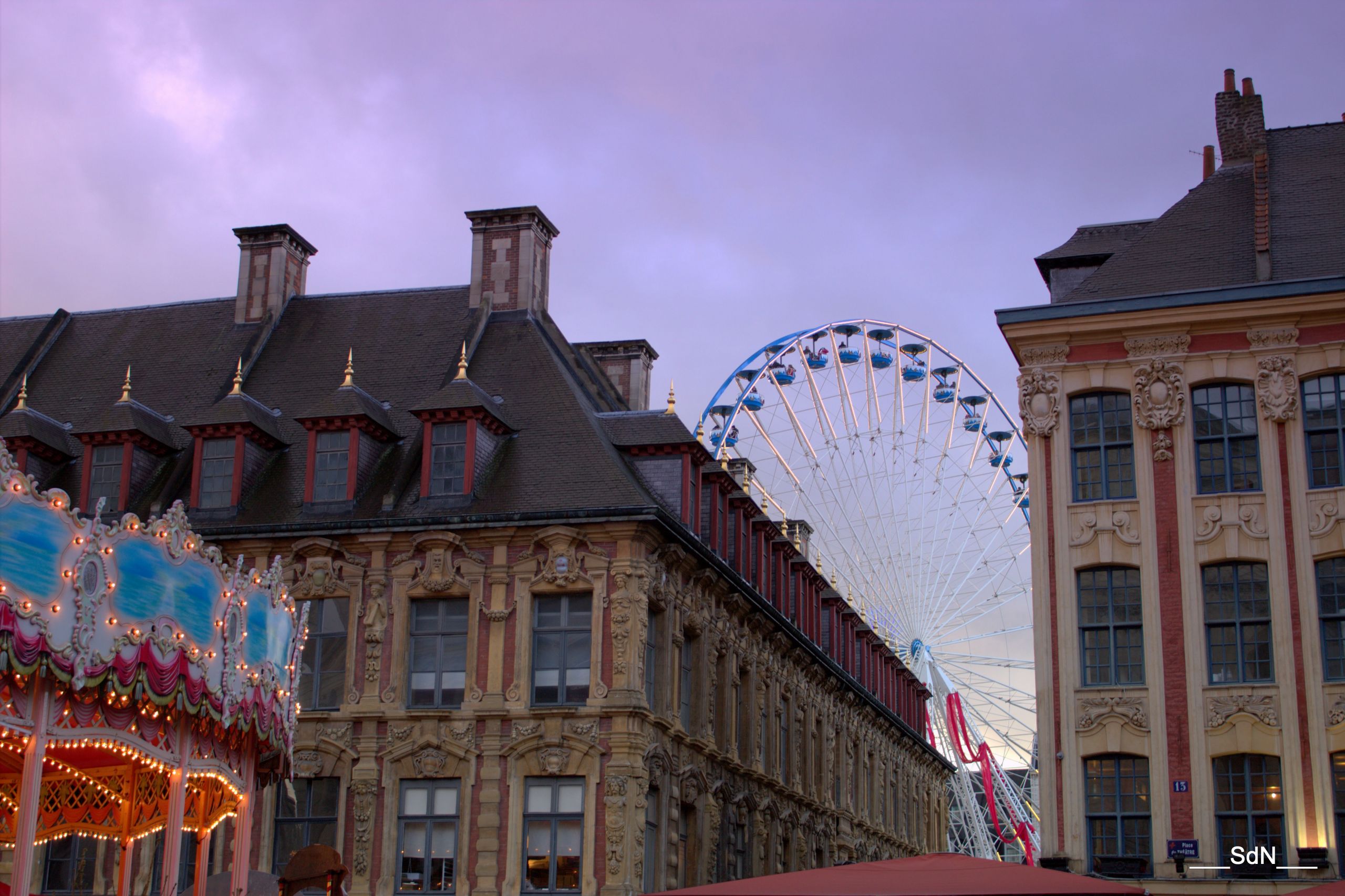 Wallpapers Trips : Europ France > Nord Pas de Calais LILLE Grand-place