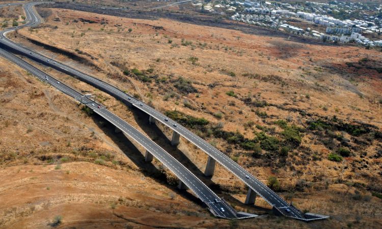 Wallpapers Constructions and architecture Roads - Motorways Autoroute à la Réunion