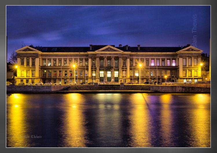 Fonds d'cran Constructions et architecture Edifices Liège Aquarium